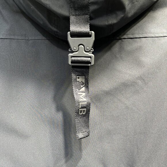 MLB Black Down Jacket - Picture 7 of 9